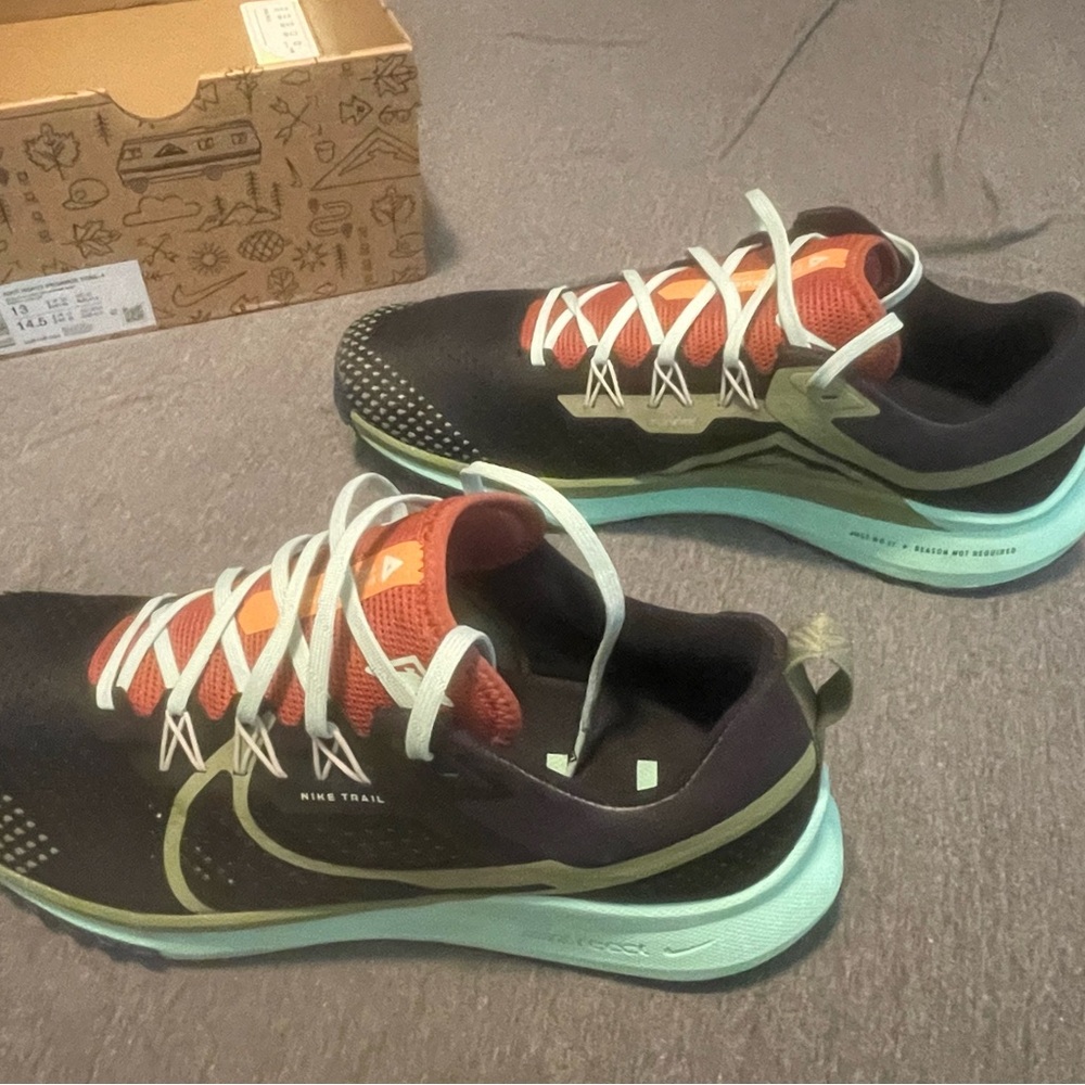 Mens Nike React Pegasus Trail 4 Running Shoes / Black Mint size 13